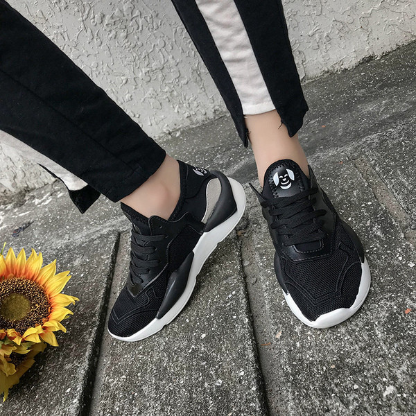 Ikdienas sieviešu pavasara kedas ar krāsainām saitēm