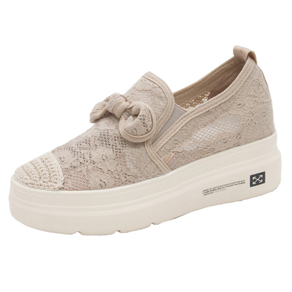 Ikdienas mežģīņu mokasīni ar lenti un platformu