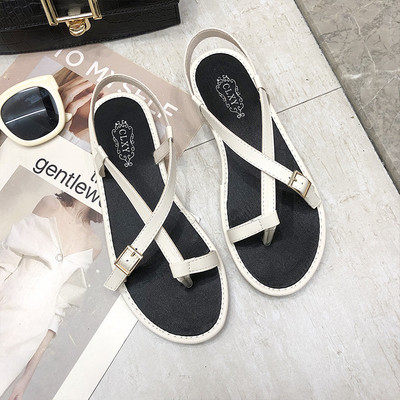 Moteriškos vasarinės basutės lygiais padais ir odiniais dirželiais