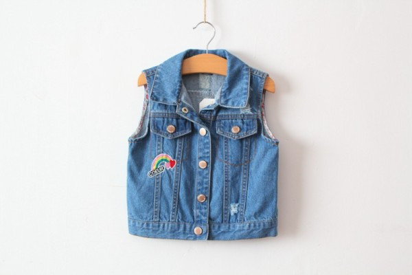 Jauna modeļa bērnu džinsa veste meitenēm ar izšuvumiem