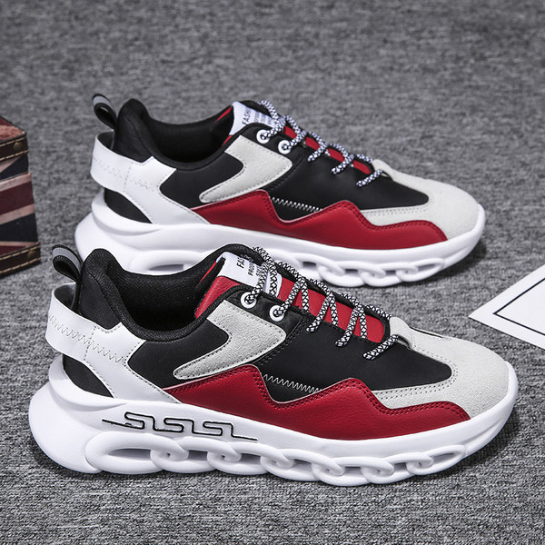 Naujo modelio vyriški sportbačiai iš eko zomšos ir tekstilės