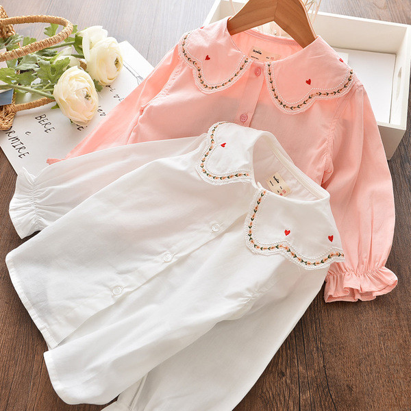 Naujo modelio vaikiški marškiniai ilgomis rankovėmis ir siuvinėjimais ant apykaklės