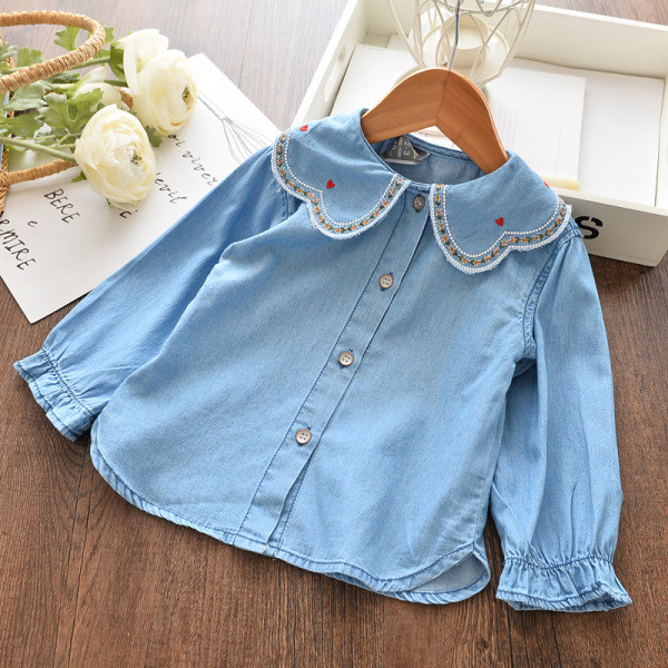 Naujo modelio vaikiški marškiniai ilgomis rankovėmis ir siuvinėjimais ant apykaklės