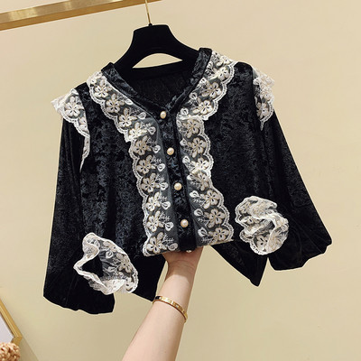 Aksominė moteriška palaidinė su V formos iškirpte ir nėriniais