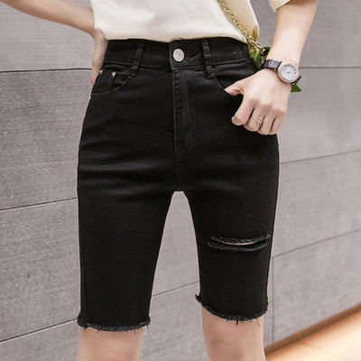 Дамски панталони 3/4 дължина със стандартна талия и скъсани мотиви