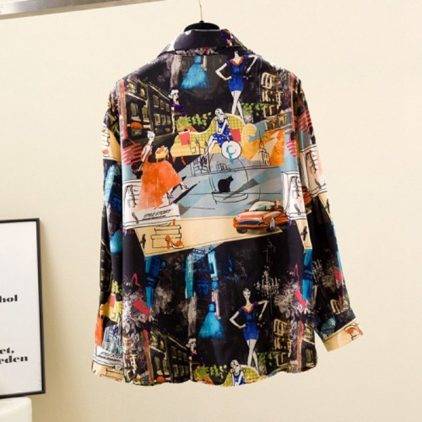 Jauns krāsaina sieviešu krekla modelis ar klasisku apkakli un garām piedurknēm