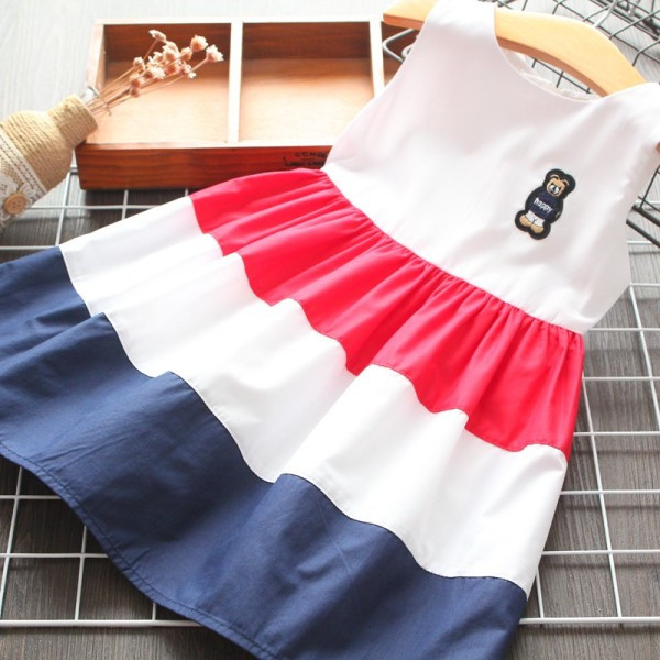 Šiuolaikinė vaikiška dryžuota suknelė su ovalia iškirpte ir siuvinėjimais