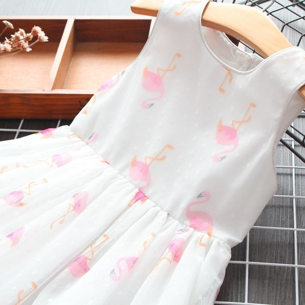 Rochie copii cu tul si decolteu oval - model croi