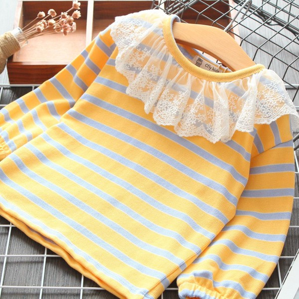 Vaikiška dryžuota palaidinė mergaitėms su nėriniais