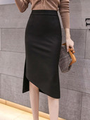 Elegantiškas moteriškas sijonas aukštu juosmeniu tiesaus modelio su skeltuku