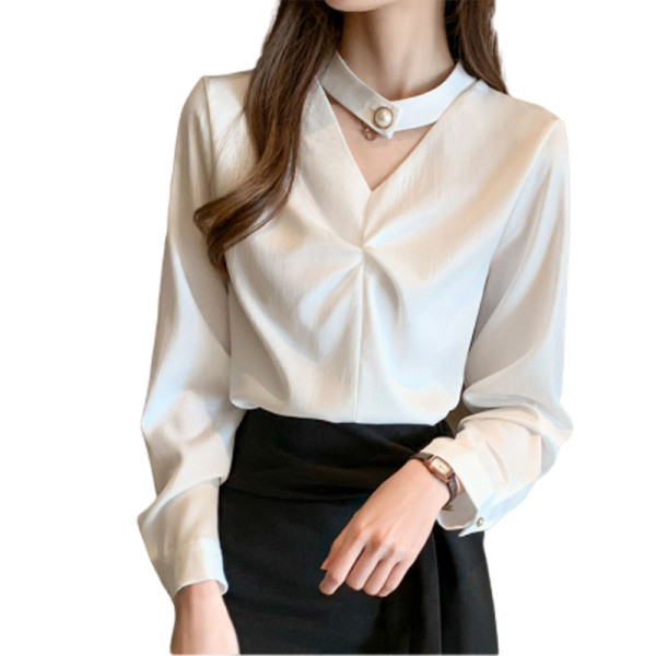 Stilīga sieviešu blūze ar špica kakla izgriezumu un garām piedurknēm