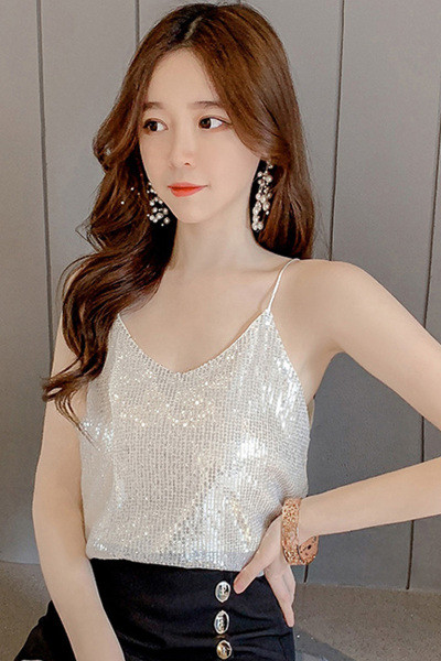 Sieviešu moderns krekliņš ar fliteriem un plānām lencēm