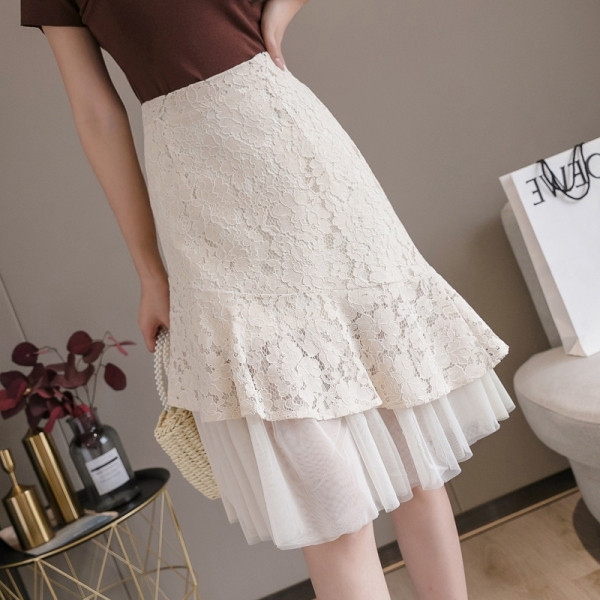 Naiste pitsiline vabaaja seelik tülli ja kõrge vöökohaga