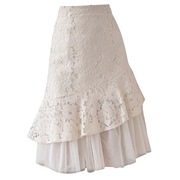 Naiste pitsiline vabaaja seelik tülli ja kõrge vöökohaga