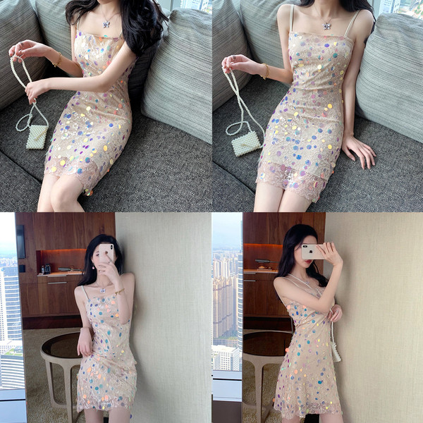 Sieviešu stilīga kleita ar plānām lencītēm un mežģīnēm