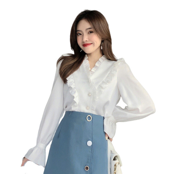 Elegants sieviešu krekls ar špica kakla izgriezumu un garām piedurknēm