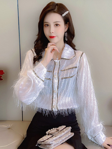 Sieviešu aktuāls krekls ar klasisku apkakli un bārkstīm