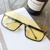 Vėjo nepraleidžiantys saulės akinių rėmeliai su spalvotais lęšiais