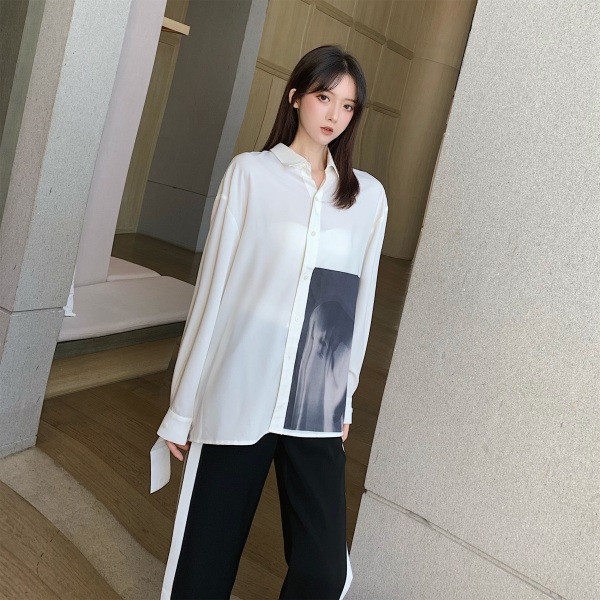 Női alkalmi ing hosszú ujjal és mintával - széles modell