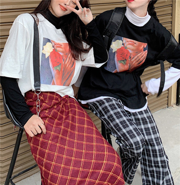 Női alkalmi póló nyomattal - széles modell