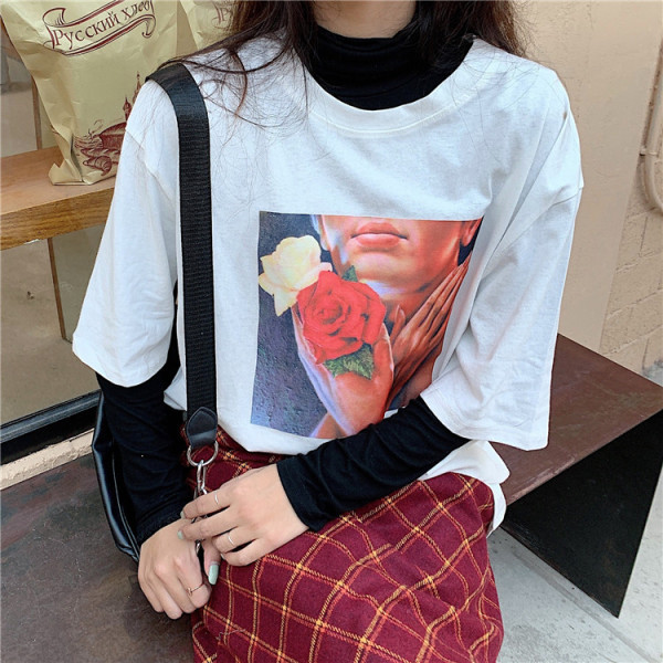 Női alkalmi póló nyomattal - széles modell