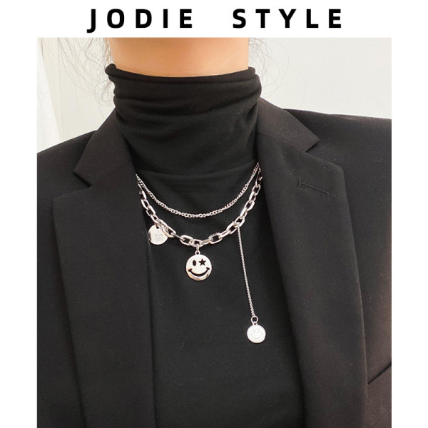 Aktuális dupla női nyaklánc medállal