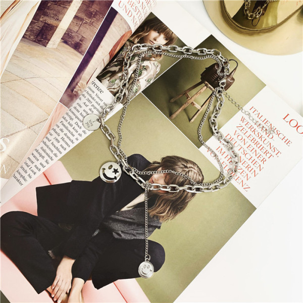 Aktuális dupla női nyaklánc medállal