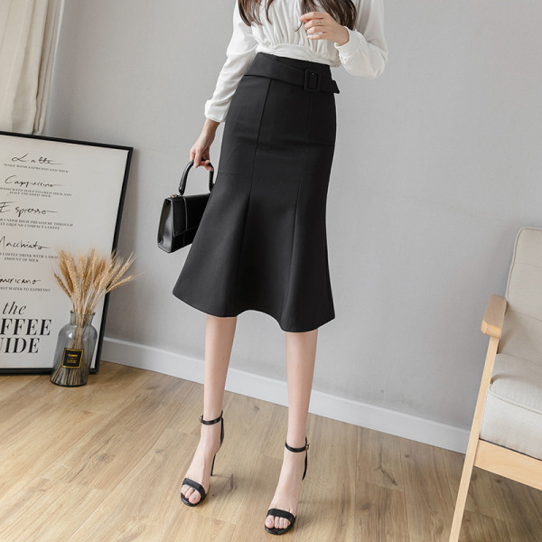 Női alkalmi szoknya magas derékkal és övvel