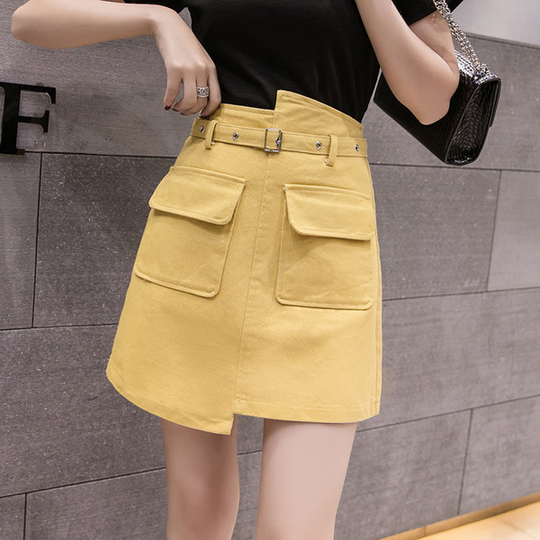 Sieviešu ikdienas īsi svārki ar augstu vidukli un kabatām - asimetrisks modelis