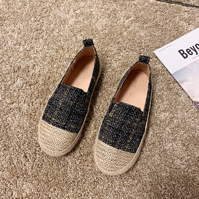 Kasdieninės moteriškos languotos espadrilės lygiais padais