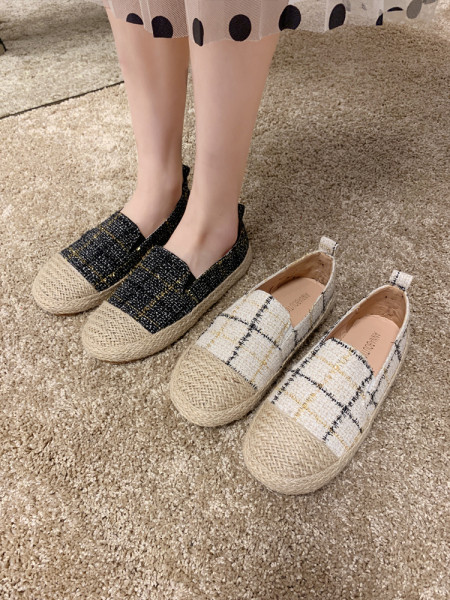 Kasdieninės moteriškos languotos espadrilės lygiais padais