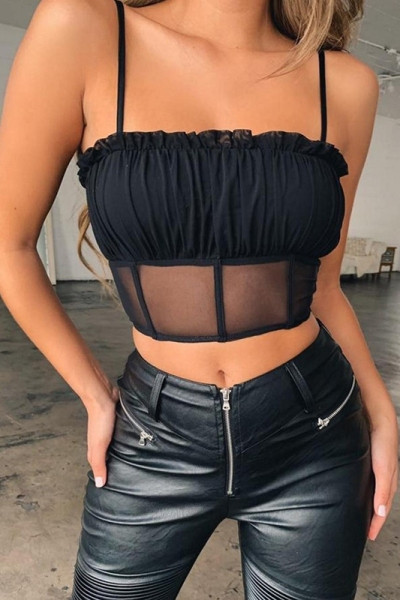 Īss sieviešu krūšu kurvis ar plānām lencēm un sietu