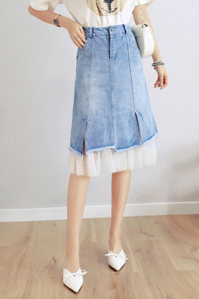 Naiste vabaaja seelik kõrge vöökoha ja tülliga