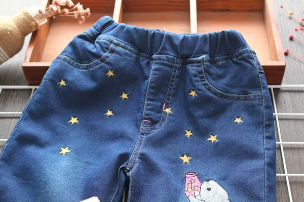 Model nou de blugi copii cu broderie pentru fete in albastru