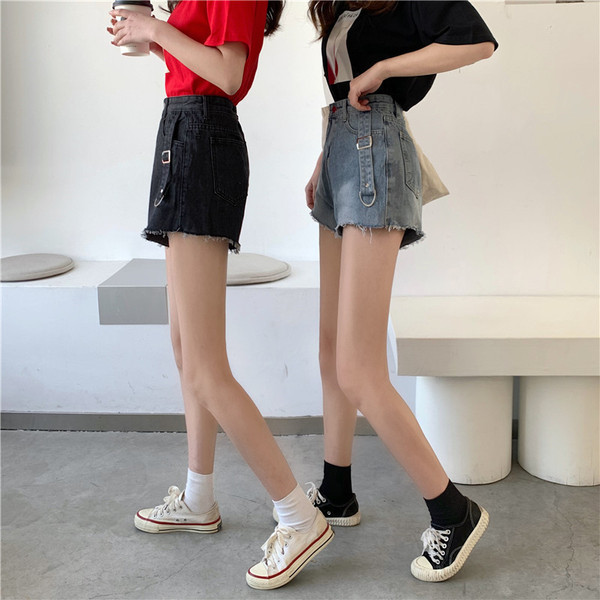 Blugi scurti de dama cu talie inalta