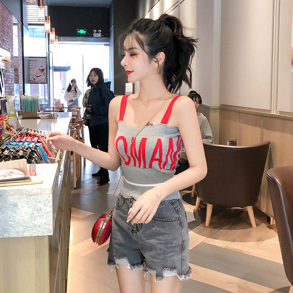 Maieu de vară de damă din tricotat subțire cu inscripție