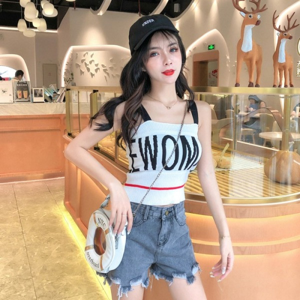 Maieu de vară de damă din tricotat subțire cu inscripție