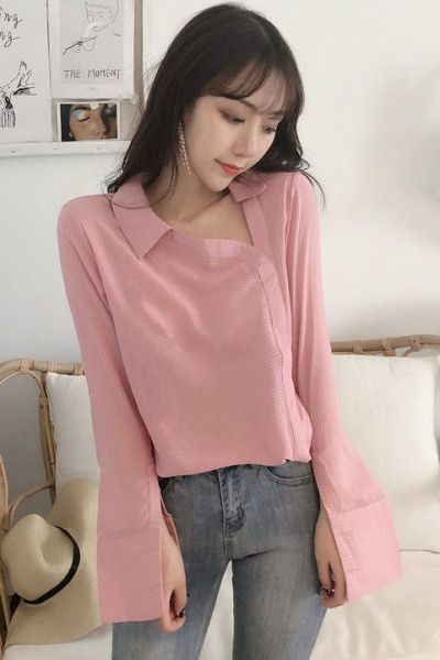 Cămașă lată de damă cu decolteu în V