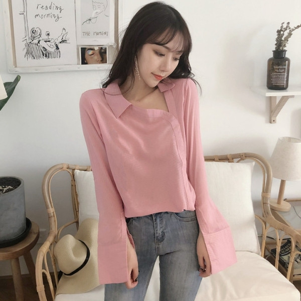 Cămașă lată de damă cu decolteu în V