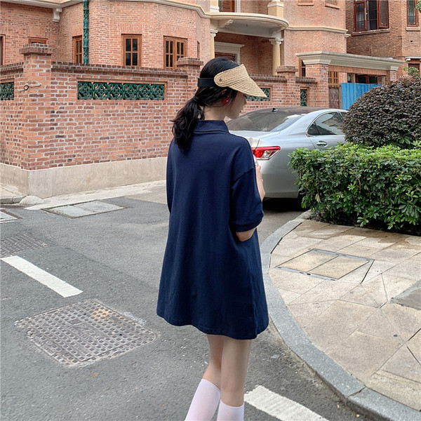 Hosszú női ing színes gombokkal