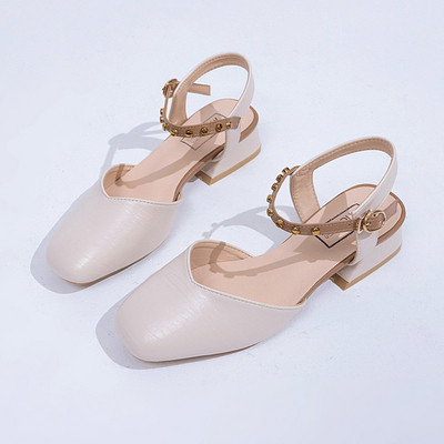 Női bőr rugós cipő pánttal