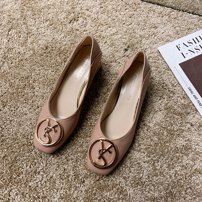 Moteriški laisvalaikio batai iš eko odos su metaliniu elementu ir 4 cm storio kulnu