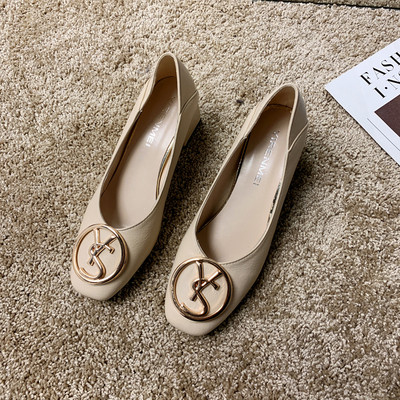 Moteriški laisvalaikio batai iš eko odos su metaliniu elementu ir 4 cm storio kulnu