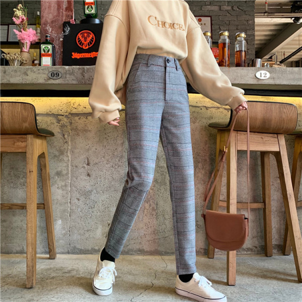 Pantaloni de dama de primavara cu talie inalta - model drept