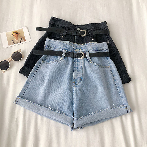 Pantaloni scurți din denim de damă cu talie înaltă și curea