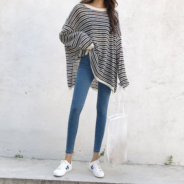 Liibuvad naiste kõrge vöökohaga teksad