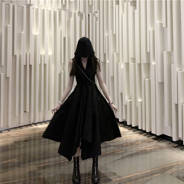 Rochie asimetrică de damă fără mâneci