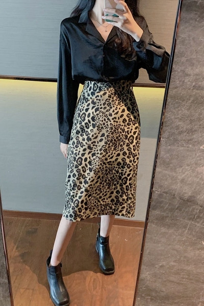 Moteriškas sijonas su leopardo raštu ir aukštu juosmeniu