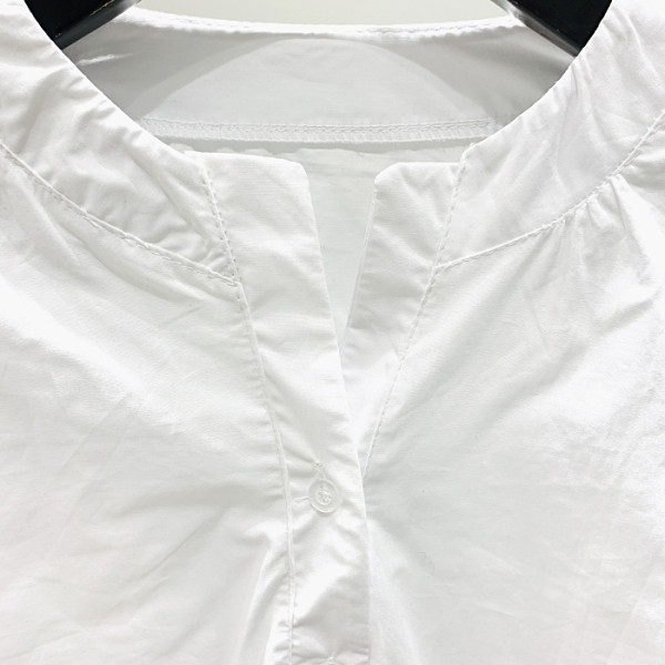 Cămașă modernă de damă cu decolteu rotund și mâneci 3/4