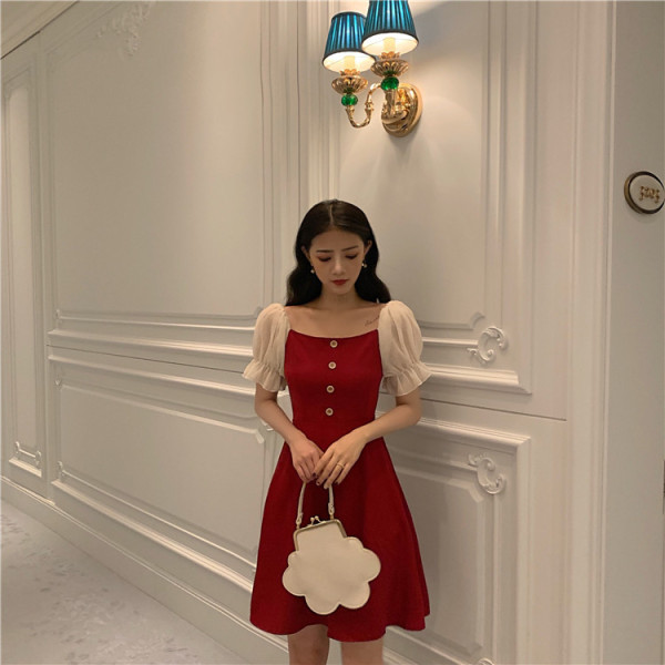 Rochie retro dama cu nasturi si maneci scurte din tul